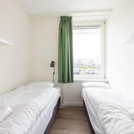 ホリデーパーク De Meerparel By Interhome *