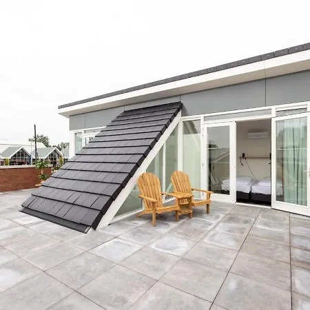 Holiday home De Meerparel By Interhome