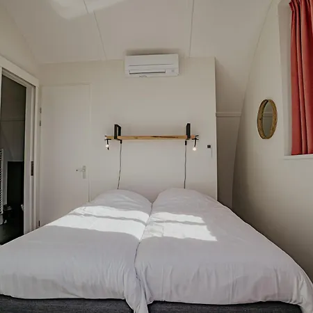 De Meerparel By Interhome ホリデーパーク Uitgeest