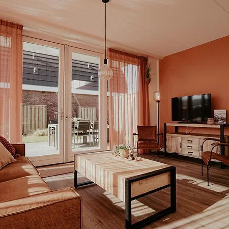 ホリデーパーク De Meerparel By Interhome